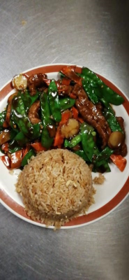 D1. Beef with Pea Pods Image