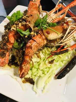 39. Garlic Pepper Jumbo Prawn Image