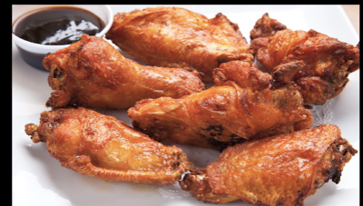 Golden Fried Chicken Wings Image