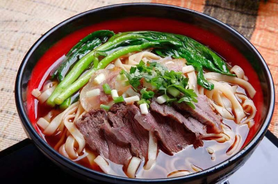 Beef Stew Noodle Soup 牛腩面 Image