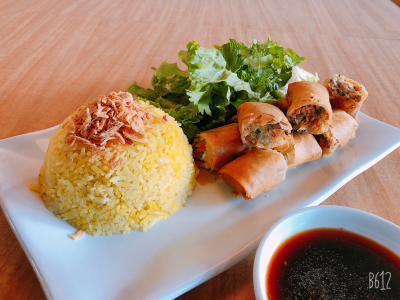 C3B. Hanoi Rice With Spring Roll (Vegetarian) Image