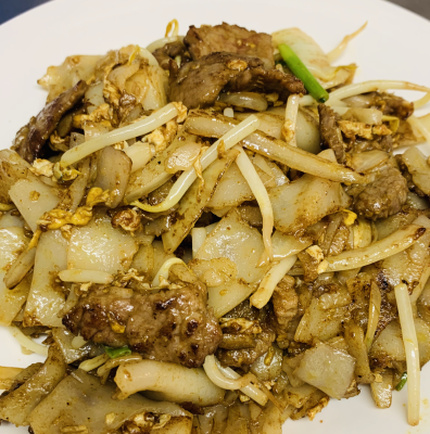 N5. Yellow Curry Noodles Image
