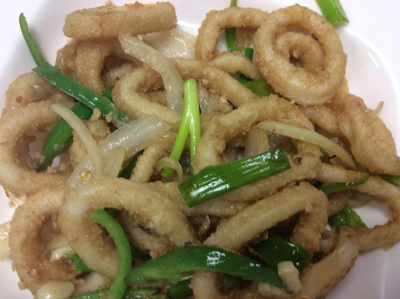 46. Squid with Salt & Black Pepper 椒盐鱿鱼 Image