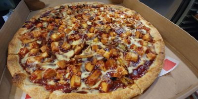 Vegan BBQ Chicken Bacon Pizza Image