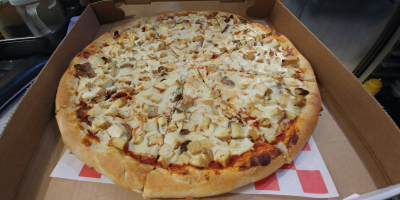 Simply Vegan Chicken Bacon Pizza Image