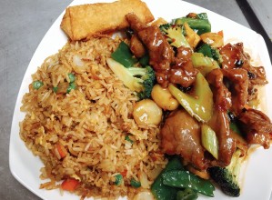 LUNCH SPECIALS 午餐 Image