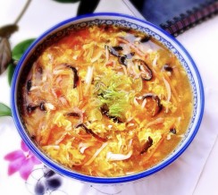 31. Hot & Sour Soup 酸辣汤 Image