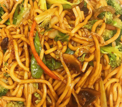 39. Vegetable Lo Mein 素菜捞面 Image