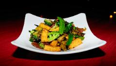 Tofu Mock Duck with Mustard Greens Image