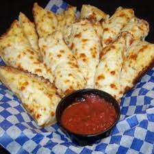 Cheesy Bread Stix (1310 cal) Image