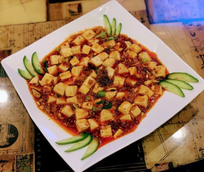 H01. Tofu in Sichuan Spicy Sauce with Minced Pork Image