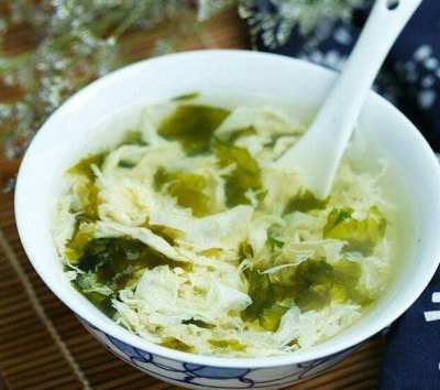 SP6. Egg with Seaweed Soup 紫菜蛋花湯 Image