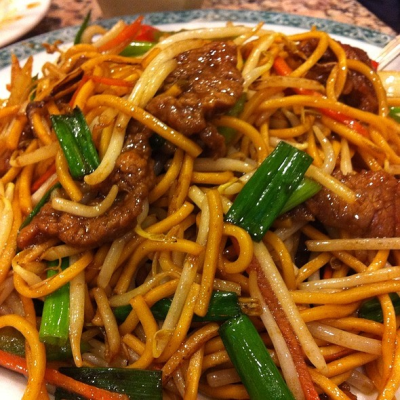 LM5. Beef Lo Mein 牛肉撈面 Image