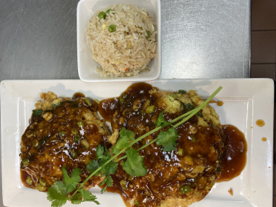 SPECIALTY ENTRÉES Image