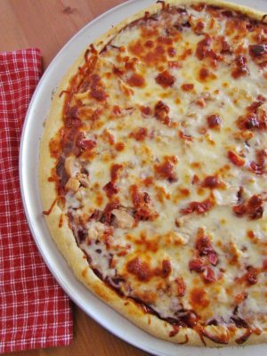 BBQ Chicken Pizza Large Image