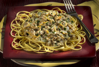 Linguine & Clams (Red or white) ( half tray 8-10 people) Image
